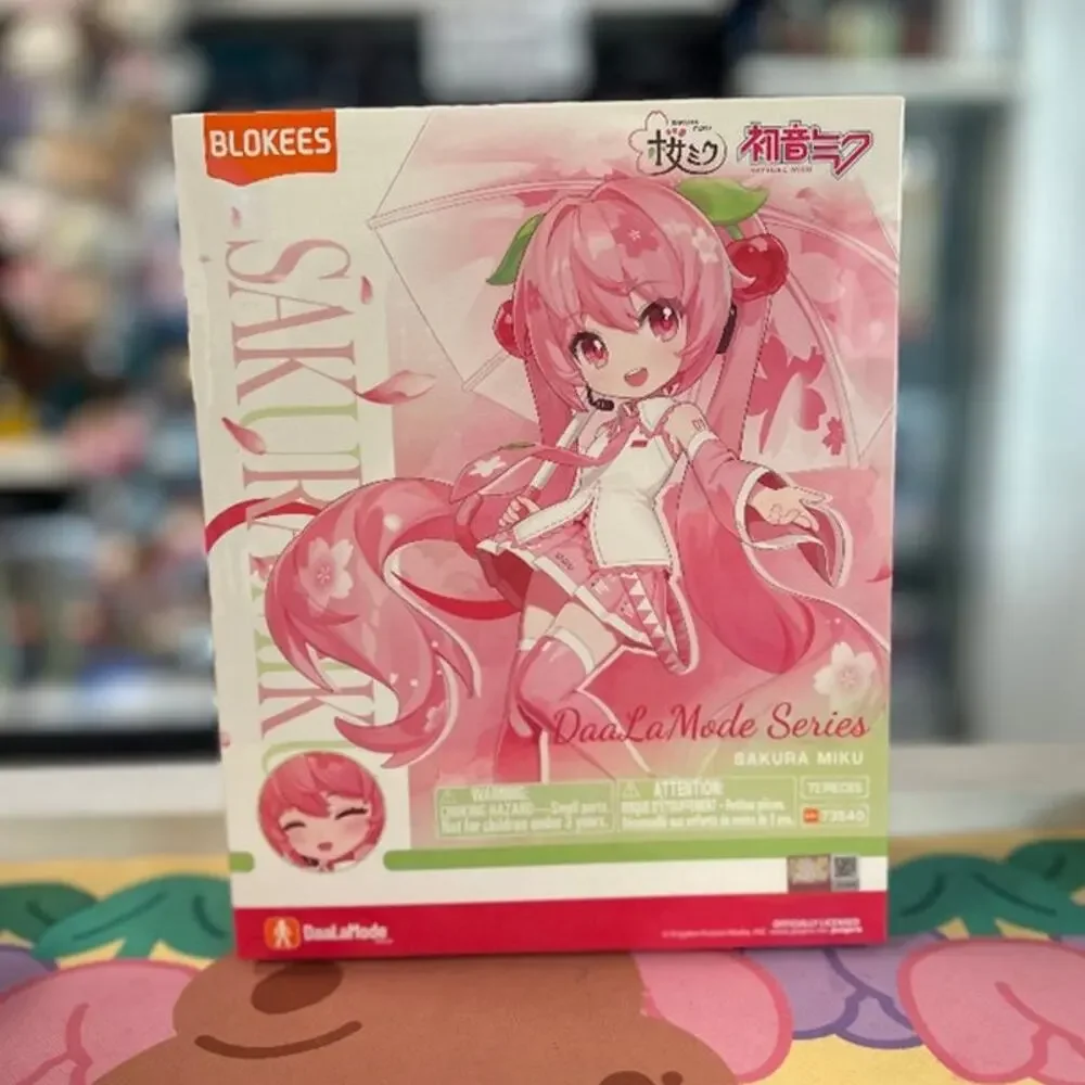 BLOKEES Hatsune Miku DaaLaMode Series Sakura Miku Collectible Figure